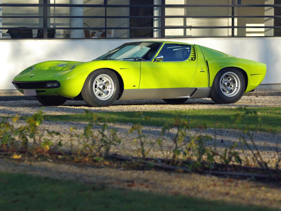  Lamborghini Miura SVJ Spider 1981 года  (фото 4 из 8)